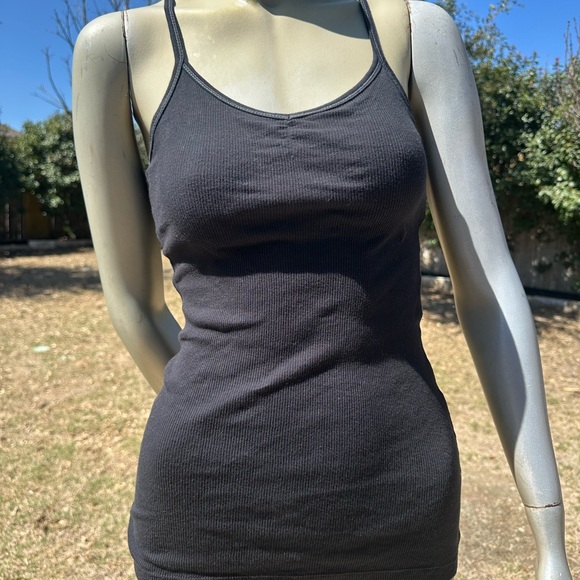 Ribbed Tank Top 4 PACK BUNDLE - Picture 3 of 7